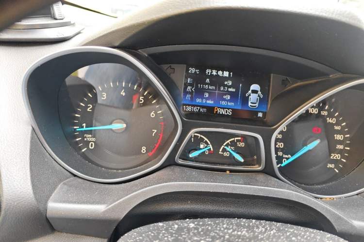 Used Ford Kuga 2017 EcoBoost 180 Two-Wheel-Drive Luxury Wing Edition Odometer Close Up