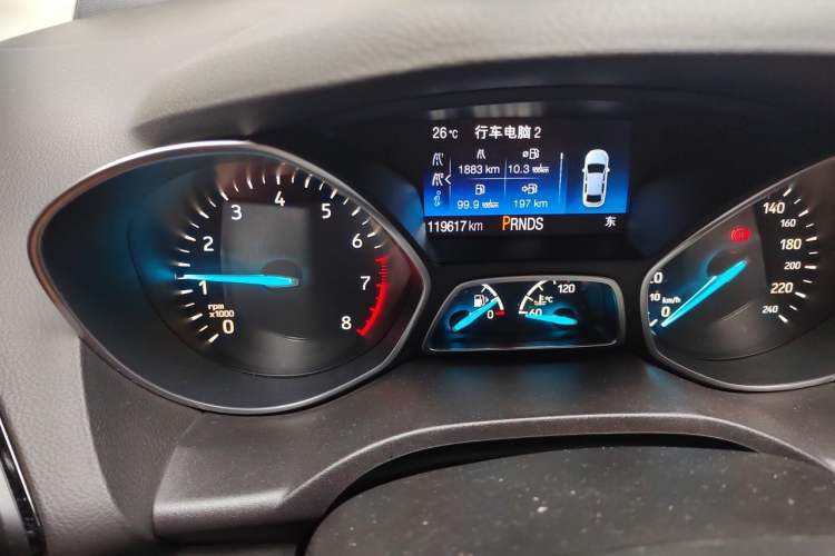 Used Ford Kuga 2017 EcoBoost 180 Two-Wheel-Drive Luxury Wing Edition Odometer Close Up