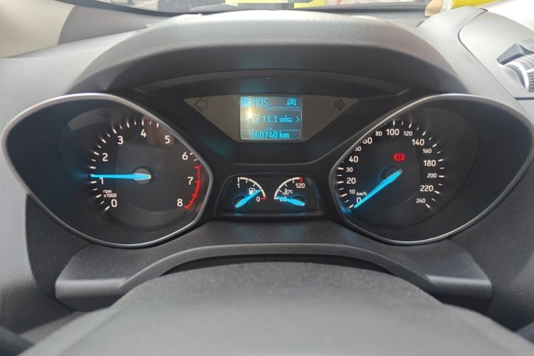 Used Ford Kuga 2017 EcoBoost 245 Four-Wheel Drive Platinum Edition Odometer Close Up