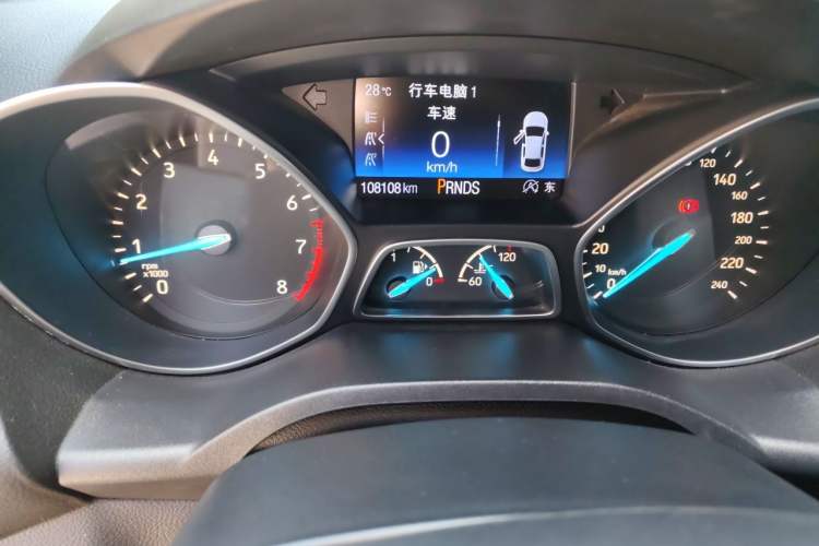 Used Ford Kuga 2017 EcoBoost 245 4x4 Prestige Edition Odometer Close Up