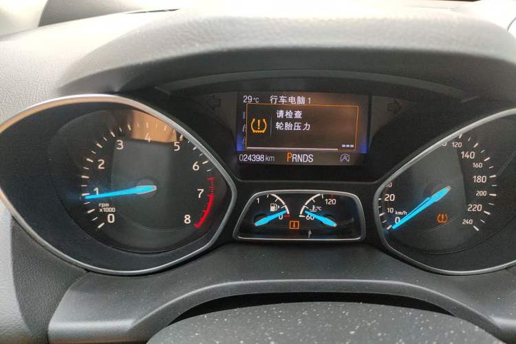 Used Ford Kuga 2017 EcoBoost 245 Four-Wheel-Drive Sport Model Odometer Close Up
