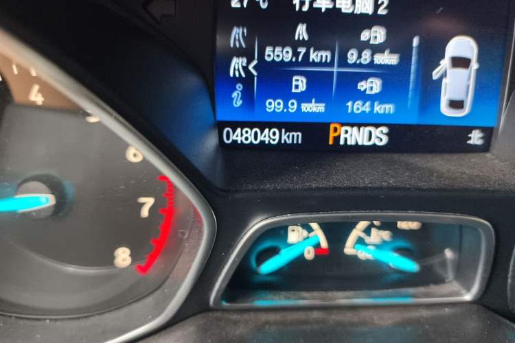 Used Ford Kuga 2017 EcoBoost 180 Two-Wheel-Drive Luxury Wing Edition Odometer Close Up
