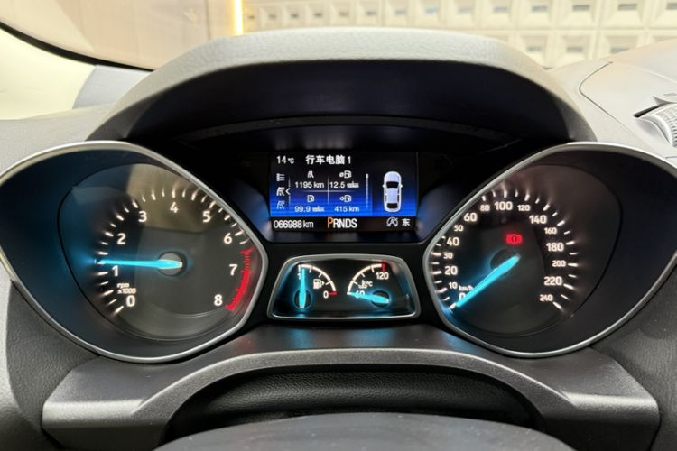 Used Ford Kuga 2017 EcoBoost 245 Four-Wheel-Drive Sport Model Odometer Close Up