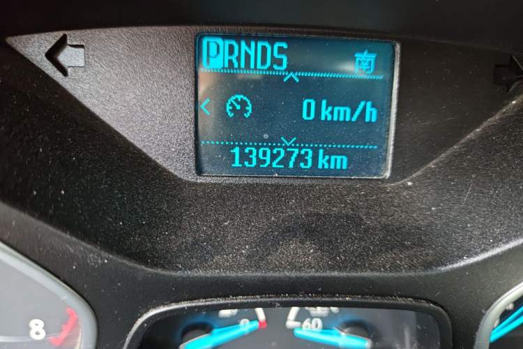 Used Ford Kuga 2017 EcoBoost 180 Two-Wheel-Drive Tiger Leap Model Odometer Close Up