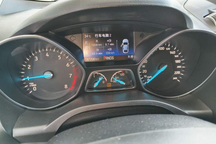 Used Ford Kuga 2017 EcoBoost 180 Two-Wheel-Drive Luxury Wing Edition Odometer Close Up