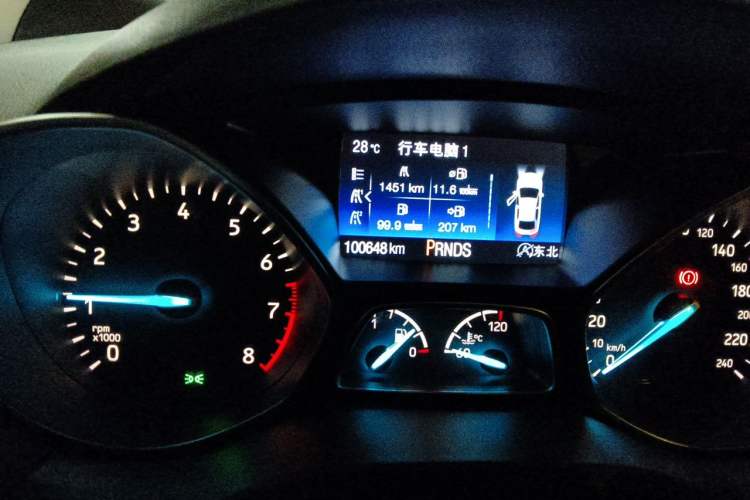 Used Ford Kuga 2017 EcoBoost 245 Four-Wheel-Drive Sport Model Odometer Close Up