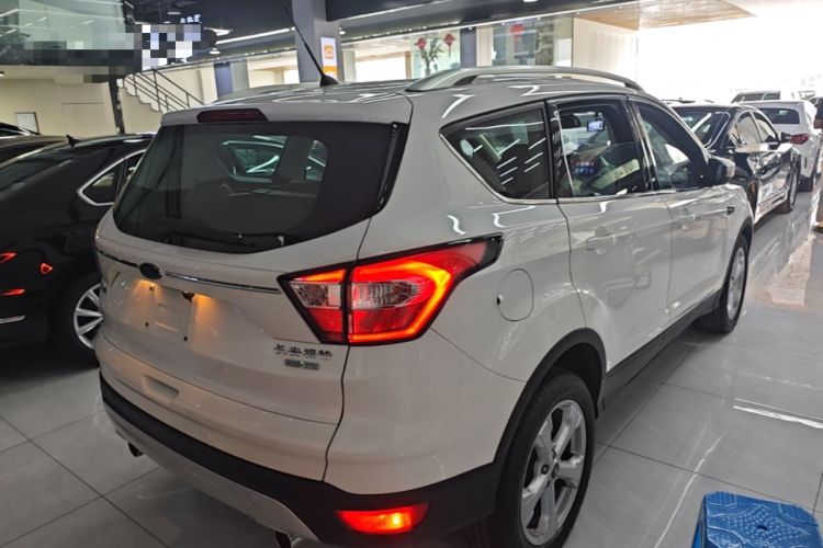 Used Ford Kuga 2017 EcoBoost 180 Two-Wheel-Drive Platinum Edition Rear