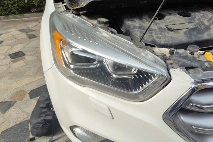 Used Ford Kuga 2017 EcoBoost 245 4x4 Prestige Edition Right Front Headlight