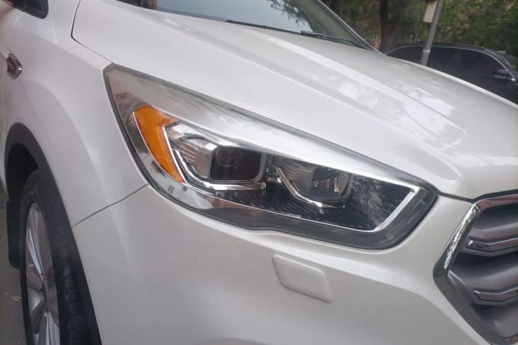 Used Ford Kuga 2017 EcoBoost 245 4x4 Prestige Edition Right Front Headlight