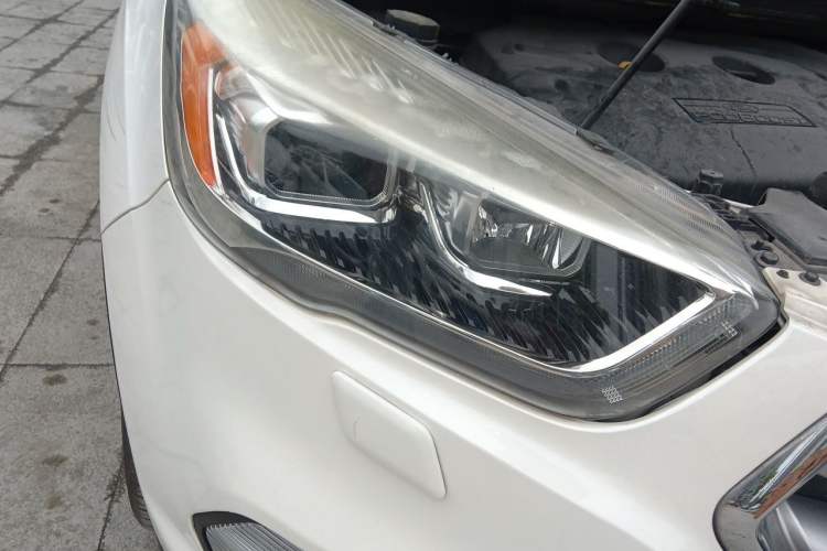 Used Ford Kuga 2017 EcoBoost 245 4x4 Prestige Edition Right Front Headlight