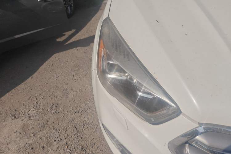 Used Ford Kuga 2017 EcoBoost 245 4x4 Prestige Edition Right Front Headlight