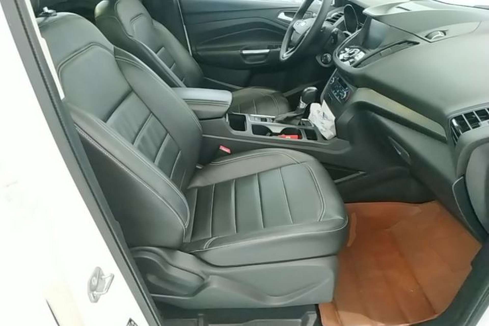 Used Ford Kuga 2017 EcoBoost 180 Two-Wheel-Drive Tiger Leap Model Right Front Seat
