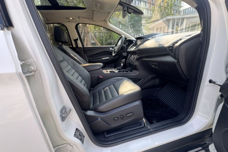 Used Ford Kuga 2017 EcoBoost 245 4x4 Prestige Edition Right Front Seat