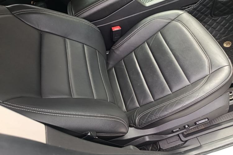 Used Ford Kuga 2017 EcoBoost 245 Four-Wheel Drive Platinum Edition Right Front Seat