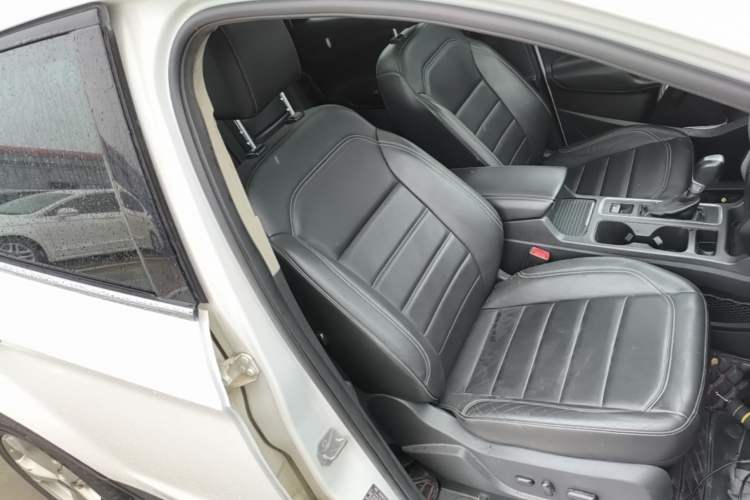 Used Ford Kuga 2017 EcoBoost 245 Four-Wheel Drive Platinum Edition Right Front Seat