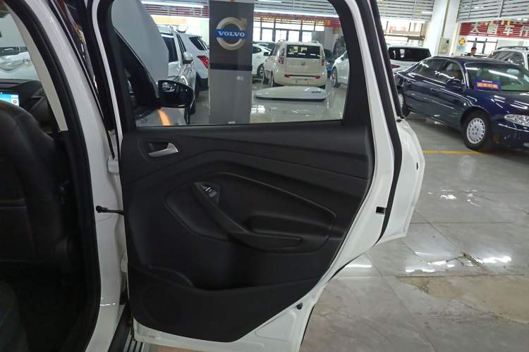 Used Ford Kuga 2017 EcoBoost 180 Two-Wheel-Drive Platinum Edition Right Rear Door Interior