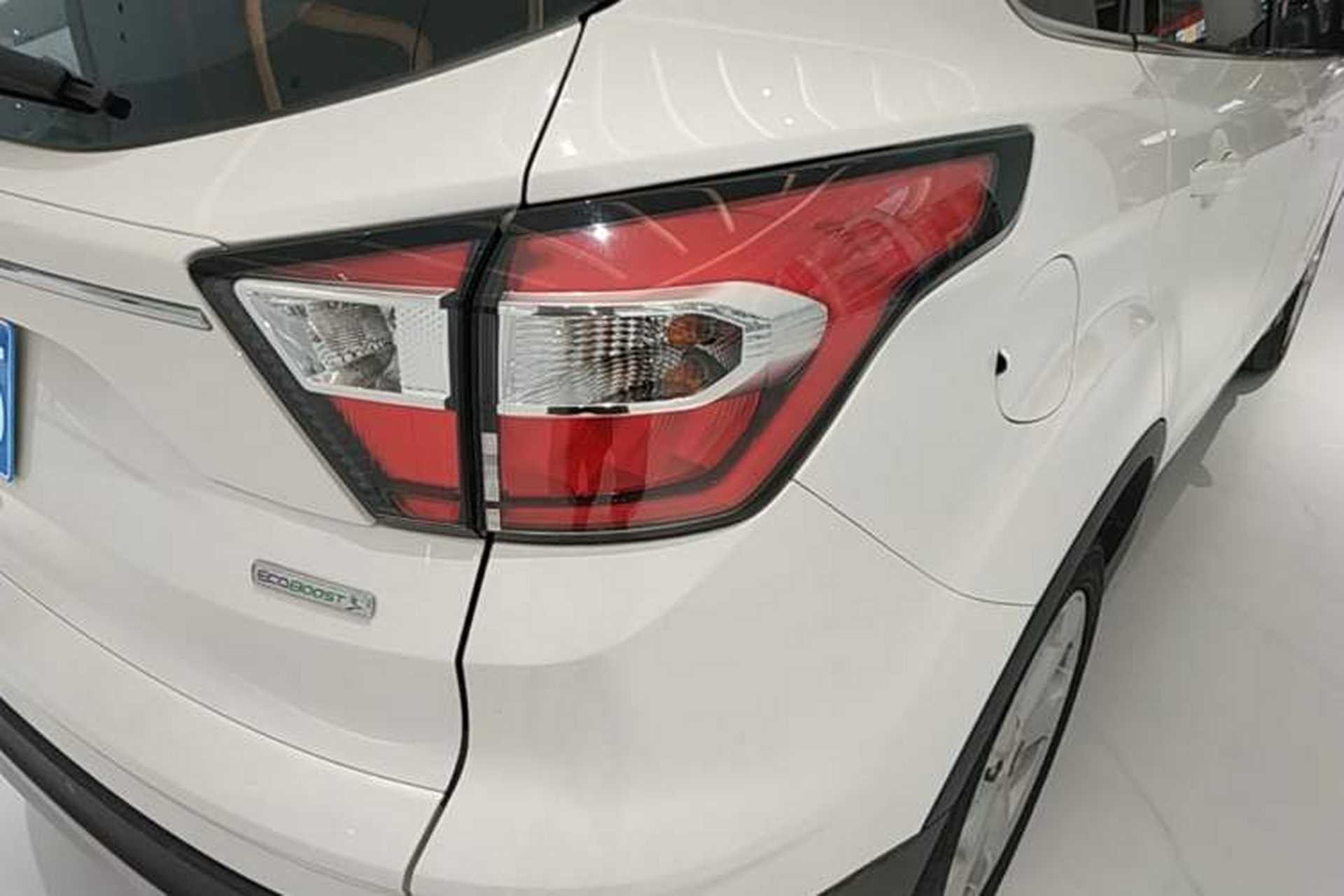 Used Ford Kuga 2017 EcoBoost 180 Two-Wheel-Drive Tiger Leap Model Right Rear Taillight