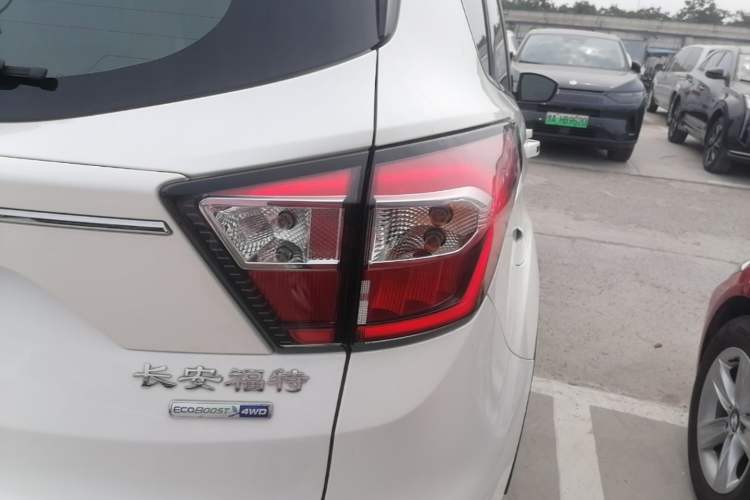 Used Ford Kuga 2017 EcoBoost 245 Four-Wheel Drive Platinum Edition Right Rear Taillight