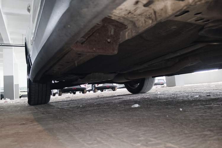 Used Ford Kuga 2017 EcoBoost 180 Two-Wheel-Drive Platinum Edition Right Side Sill