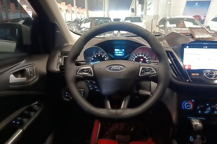 Used Ford Kuga 2017 EcoBoost 180 Two-Wheel-Drive Tiger Leap Model Steering Wheel