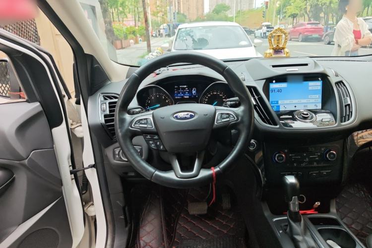 Used Ford Kuga 2017 EcoBoost 245 Four-Wheel Drive Titanium Edition Steering Wheel