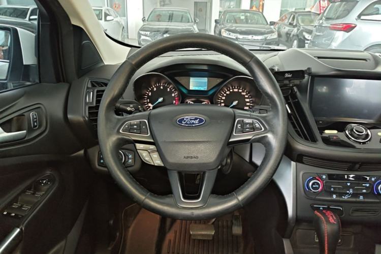 Used Ford Kuga 2017 EcoBoost 180 Two-Wheel-Drive Tiger Leap Model Steering Wheel