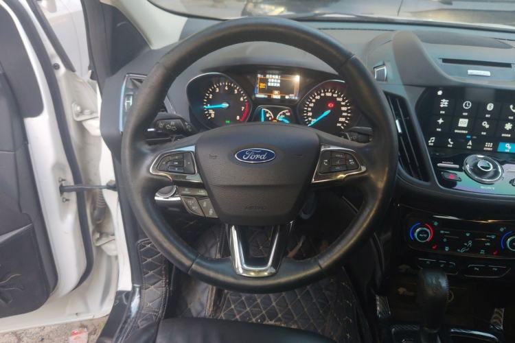 Used Ford Kuga 2017 EcoBoost 245 Four-Wheel Drive Titanium Edition Steering Wheel