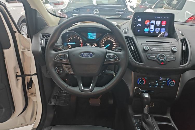 Used Ford Kuga 2017 EcoBoost 180 Two-Wheel-Drive Platinum Edition Steering Wheel