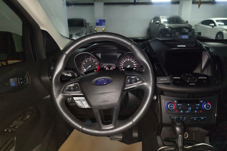 Used Ford Kuga 2017 EcoBoost 180 Four-Wheel Drive Titanium Edition Steering Wheel