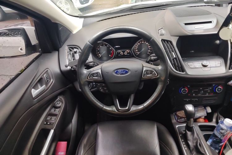 Used Ford Kuga 2017 EcoBoost 180 Two-Wheel-Drive Luxury Wing Edition Steering Wheel