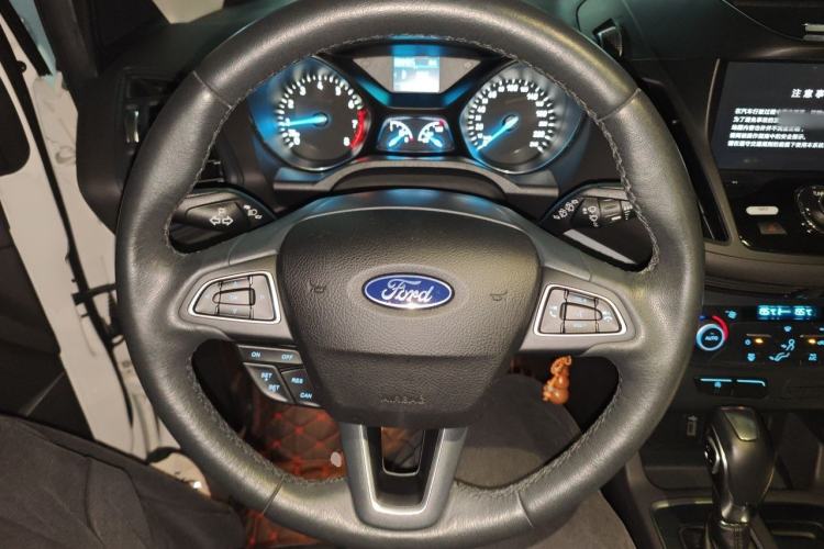 Used Ford Kuga 2017 EcoBoost 180 Two-Wheel-Drive Tiger Leap Model Steering Wheel