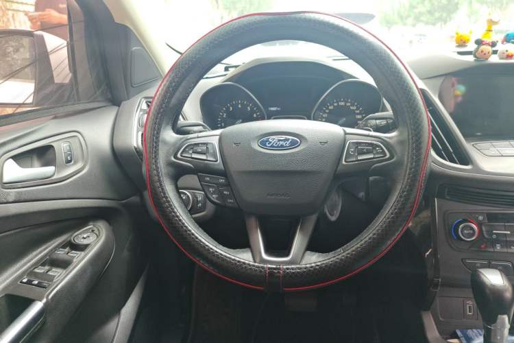 Used Ford Kuga 2017 EcoBoost 245 4x4 Prestige Edition Steering Wheel