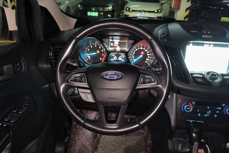 Used Ford Kuga 2017 EcoBoost 180 Two-Wheel-Drive Tiger Leap Model Steering Wheel