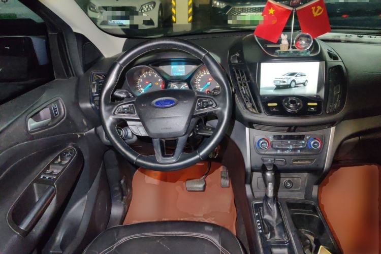 Used Ford Kuga 2017 EcoBoost 180 Two-Wheel-Drive Tiger Leap Model Steering Wheel