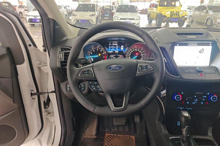 Used Ford Kuga 2017 EcoBoost 180 Two-Wheel-Drive Luxury Wing Edition Steering Wheel