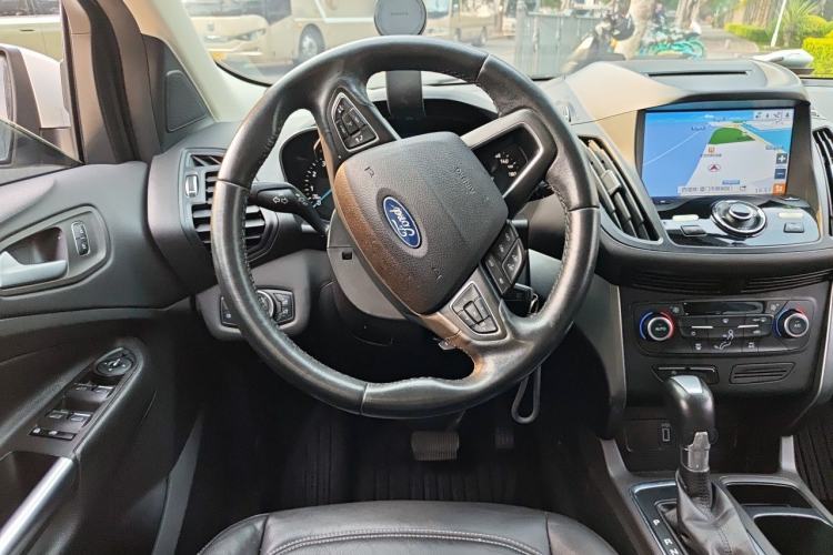 Used Ford Kuga 2017 EcoBoost 180 Two-Wheel-Drive Tiger Leap Model Steering Wheel