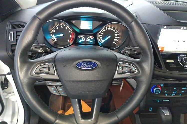 Used Ford Kuga 2017 EcoBoost 180 Two-Wheel-Drive Platinum Edition Steering Wheel