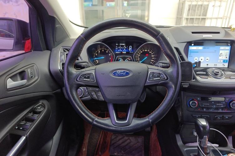 Used Ford Kuga 2017 EcoBoost 245 Four-Wheel-Drive Sport Model Steering Wheel