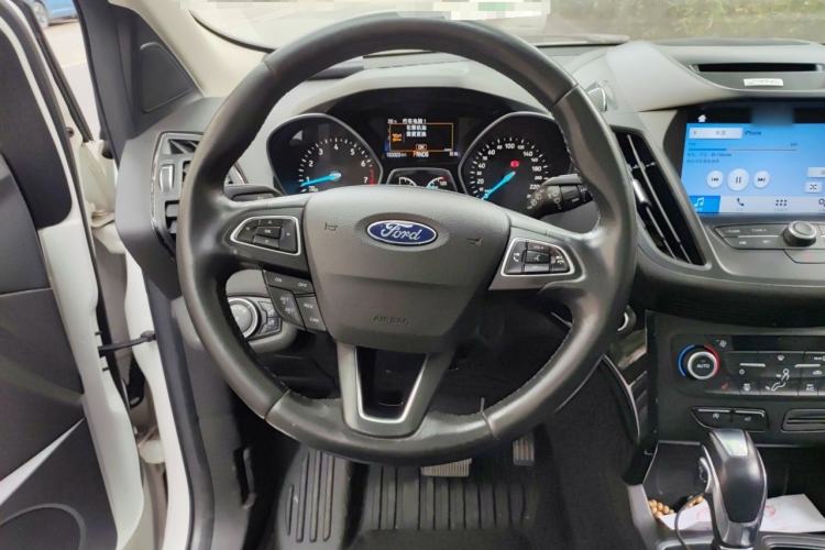Used Ford Kuga 2017 EcoBoost 180 Two-Wheel-Drive Luxury Wing Edition Steering Wheel