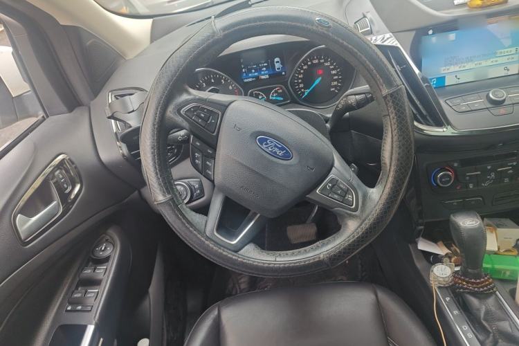 Used Ford Kuga 2017 EcoBoost 180 Two-Wheel-Drive Luxury Wing Edition Steering Wheel