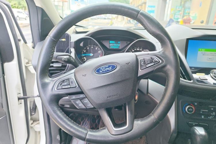 Used Ford Kuga 2017 EcoBoost 180 Two-Wheel-Drive Tiger Leap Model Steering Wheel
