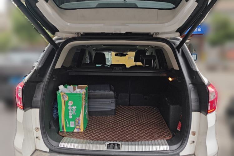 Used Ford Kuga 2017 EcoBoost 180 Two-Wheel-Drive Luxury Wing Edition Trunk