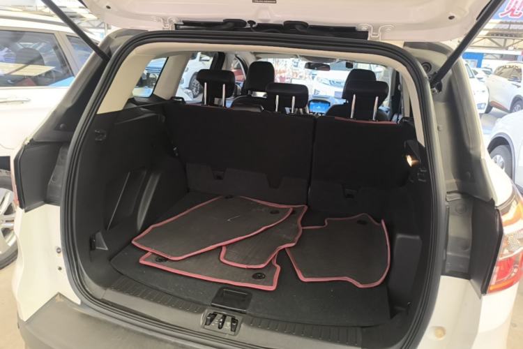 Used Ford Kuga 2017 EcoBoost 180 Two-Wheel-Drive Elite Trim Trunk
