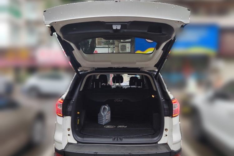 Used Ford Kuga 2017 EcoBoost 180 Two-Wheel-Drive Luxury Wing Edition Trunk