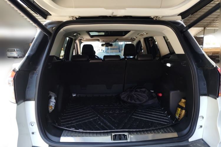 Used Ford Kuga 2017 EcoBoost 245 4x4 Prestige Edition Trunk