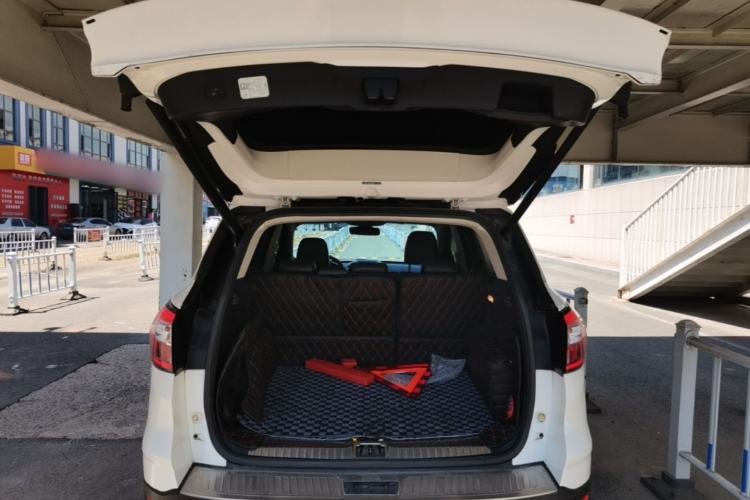 Used Ford Kuga 2017 EcoBoost 245 4x4 Prestige Edition Trunk