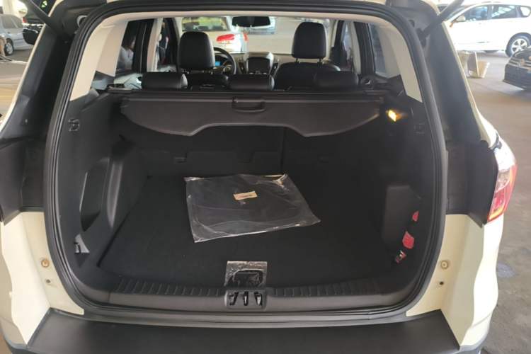 Used Ford Kuga 2017 EcoBoost 180 Two-Wheel-Drive Elite Trim Trunk