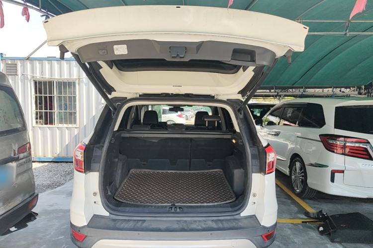 Used Ford Kuga 2017 EcoBoost 245 4x4 Prestige Edition Trunk
