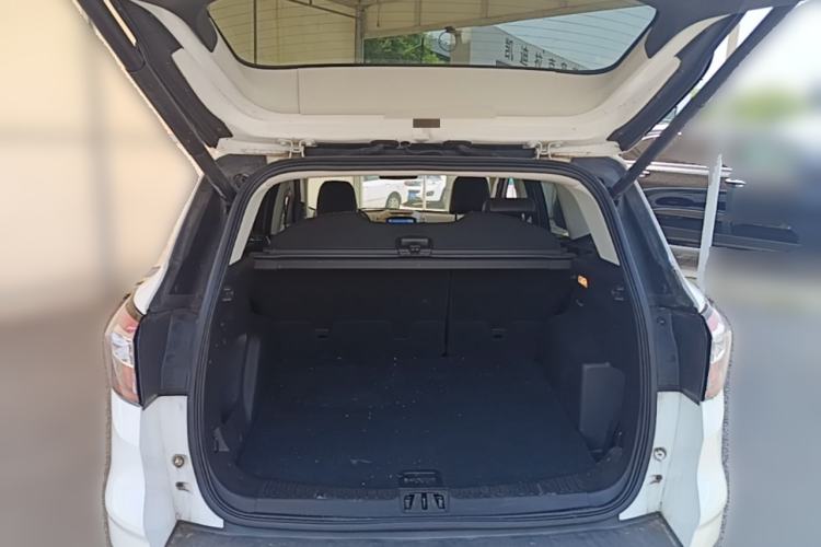 Used Ford Kuga 2017 EcoBoost 245 4x4 Prestige Edition Trunk
