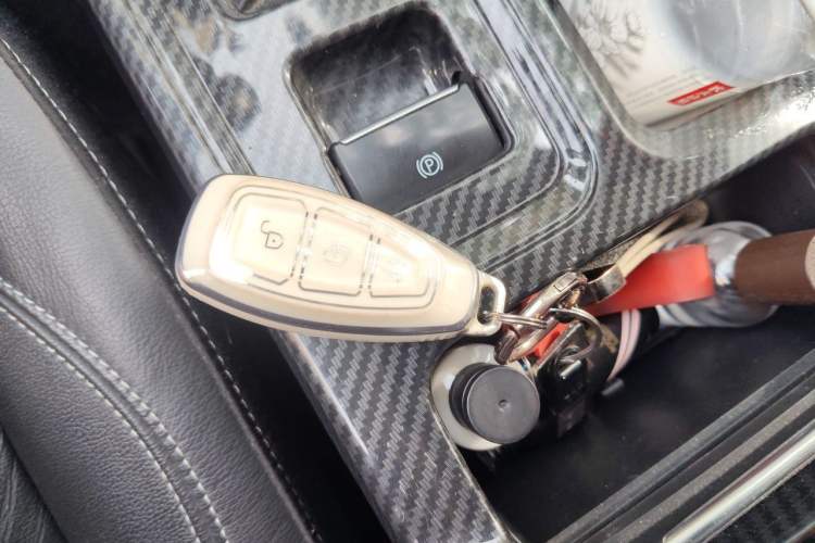 Used Ford Kuga 2017 EcoBoost 245 4x4 Prestige Edition Vehicle Key